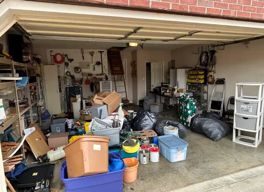 What Can a Full-Service Junk Crew Handle?